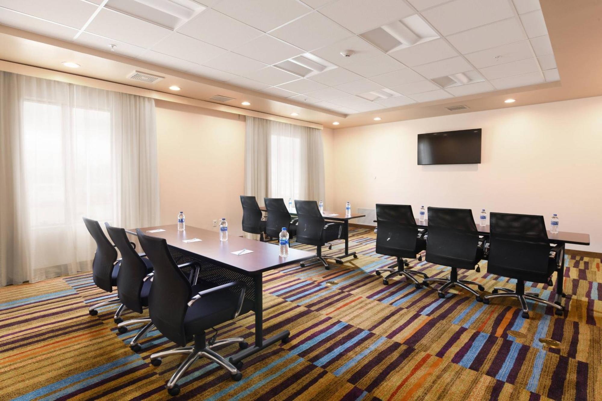 Fairfield Inn & Suites By Marriott Fort Worth South/Берлесон Екстер'єр фото